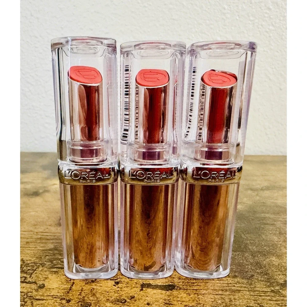 3 L'Oreal Paris Glow‎ Paradise Hydrating Balm-in-Lipstick #160 Cherry Wonderland